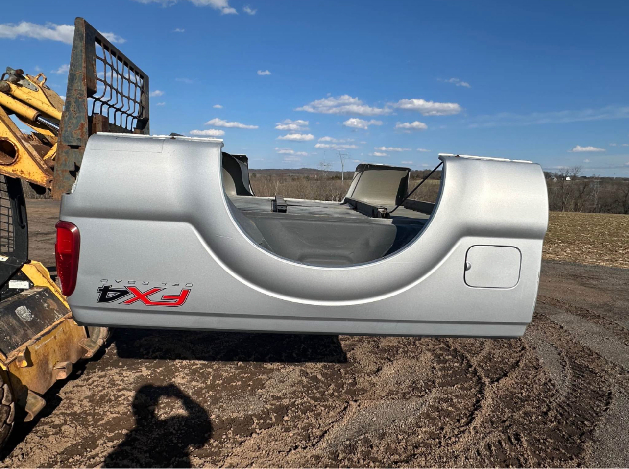 11-16 ford super duty short bed - Image 5