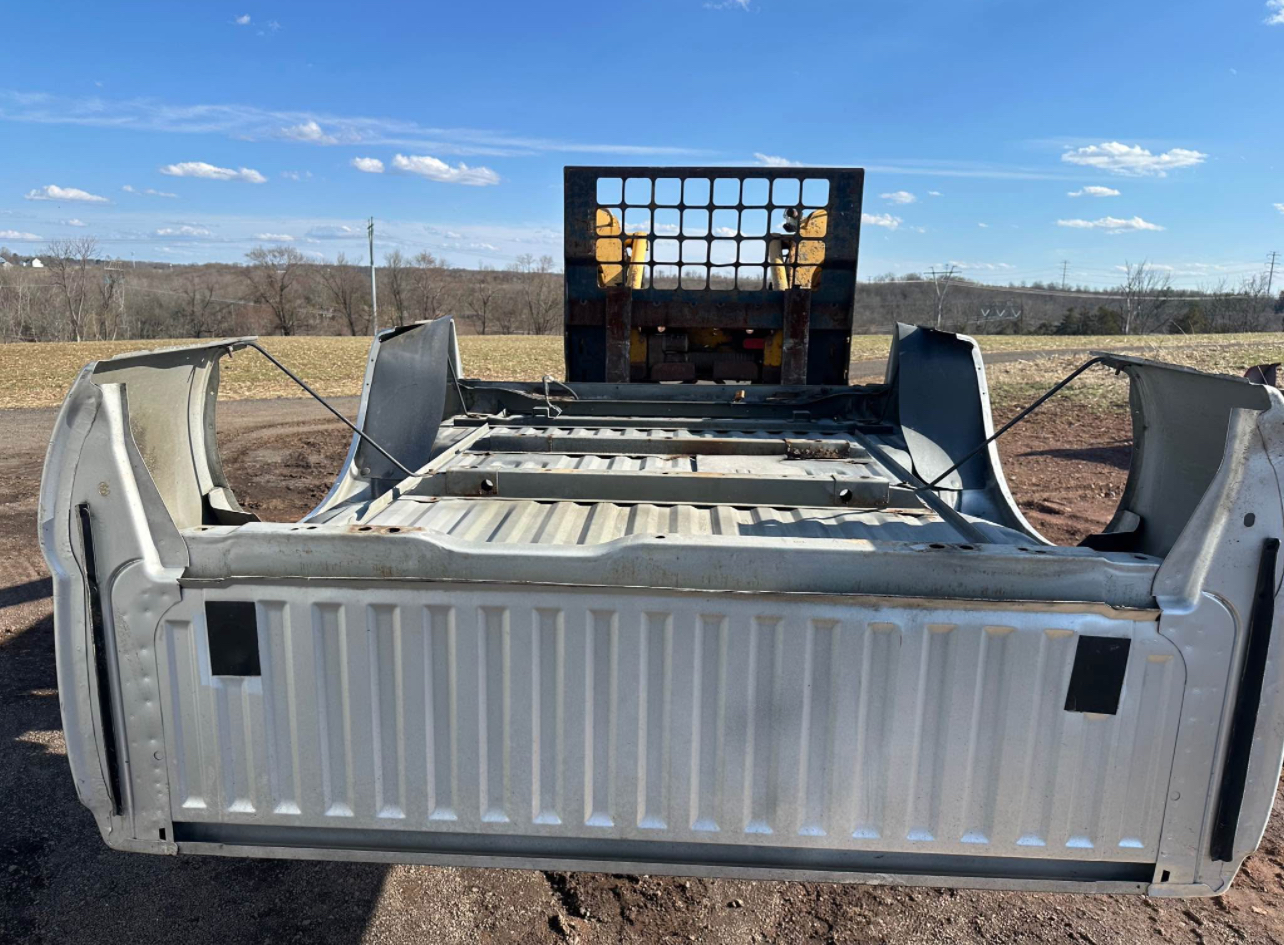 11-16 ford super duty short bed - Image 9