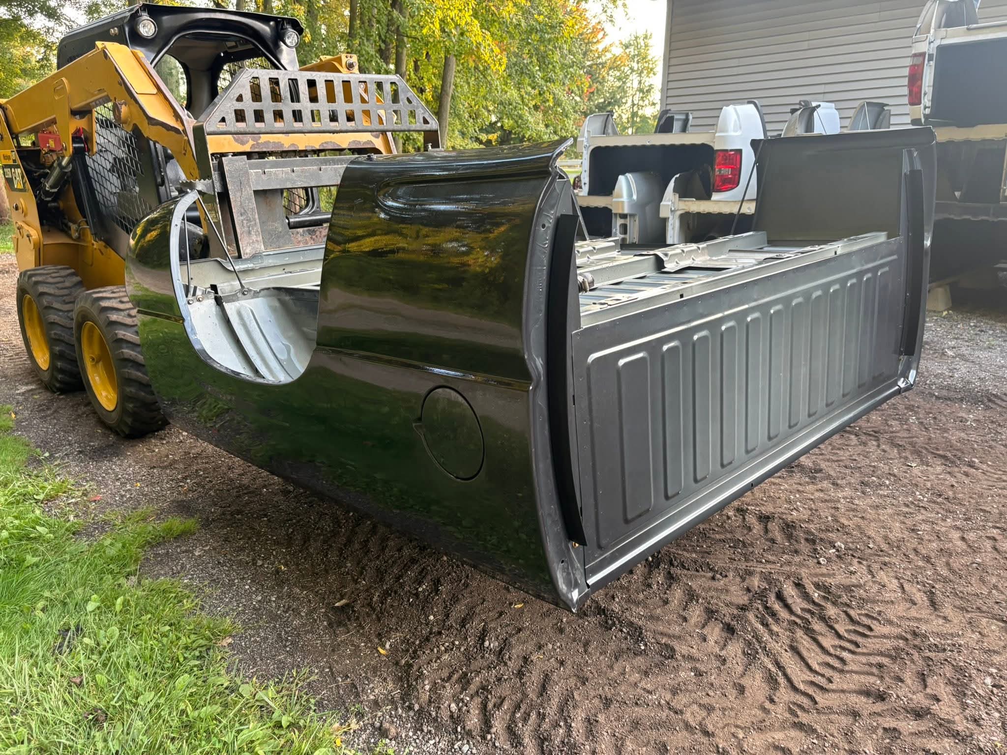 1999-2007 GM 6.6’ bed - Image 6