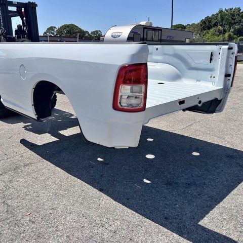 2025-2019 Dodge2500 8ft 5th Wheel Package