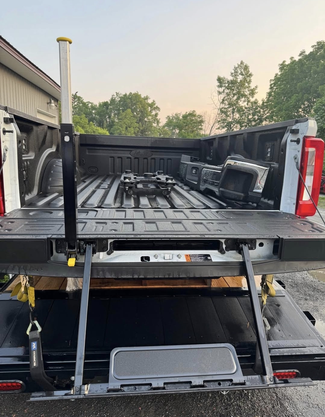 BRAND NEW 2024 FORD F350 DUALLY RV PREP COMPLETE BED “OXFORD WHITE” - Image 8