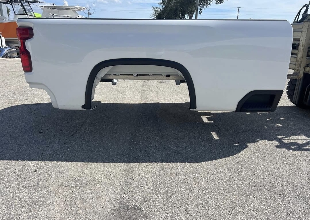 2025-2020 Silverado2500 8ft Brand New Take Off - Image 5