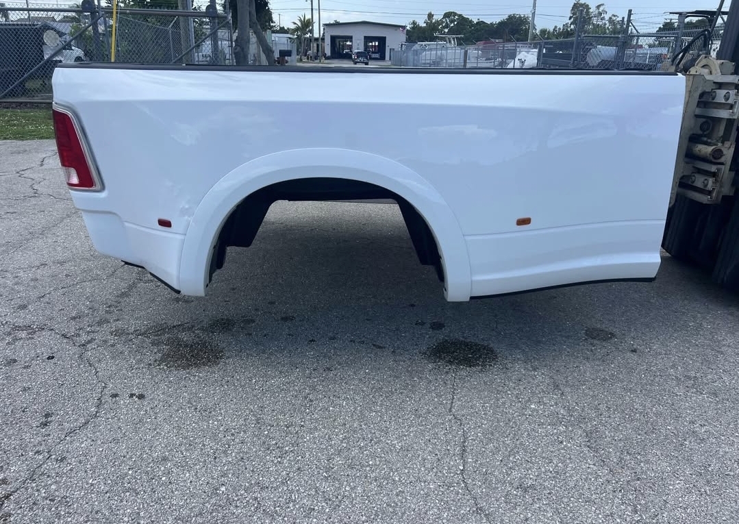 2018-2010 Dodge3500 8ft Dually 5th wheel package - Image 3