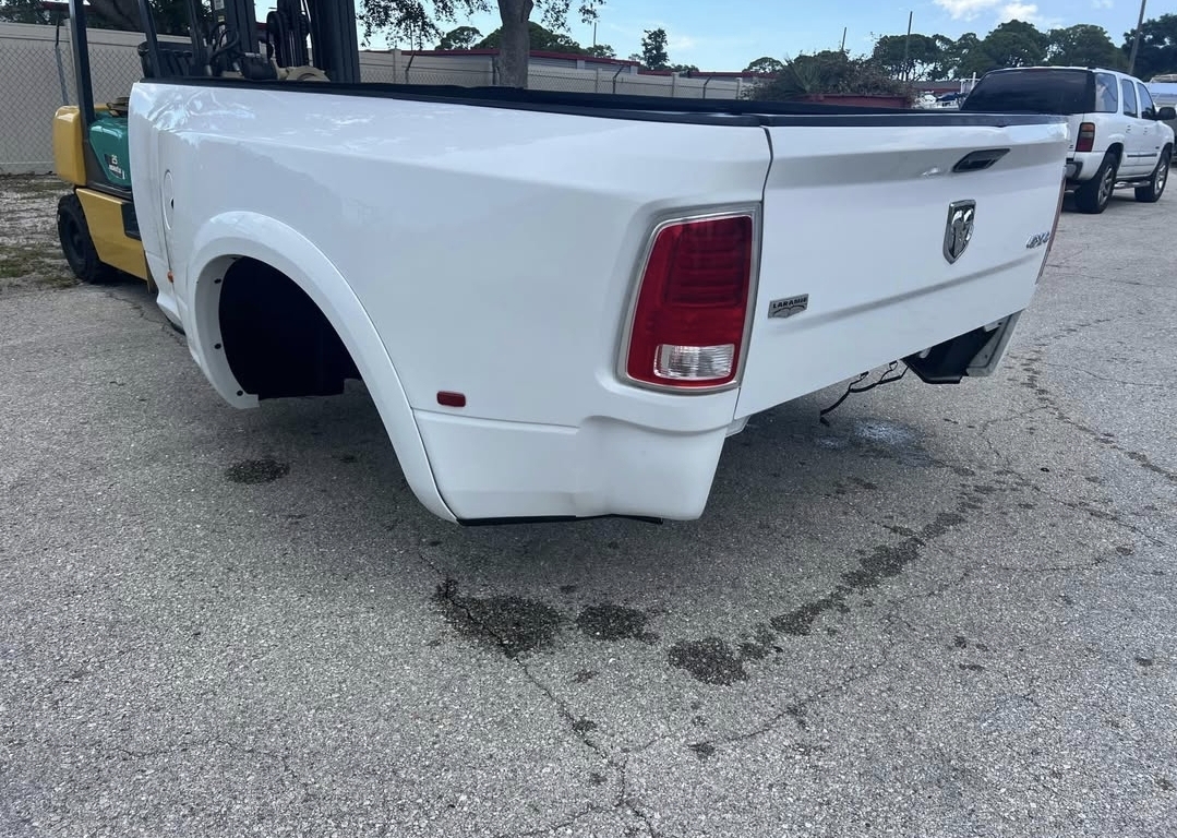 2018-2010 Dodge3500 8ft Dually 5th wheel package - Image 6