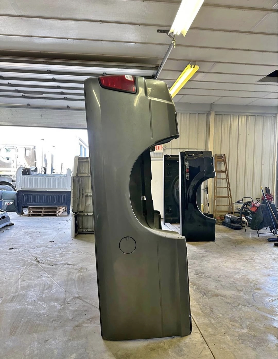 Grey 4th Gen 8ft Dodge Ram Bed