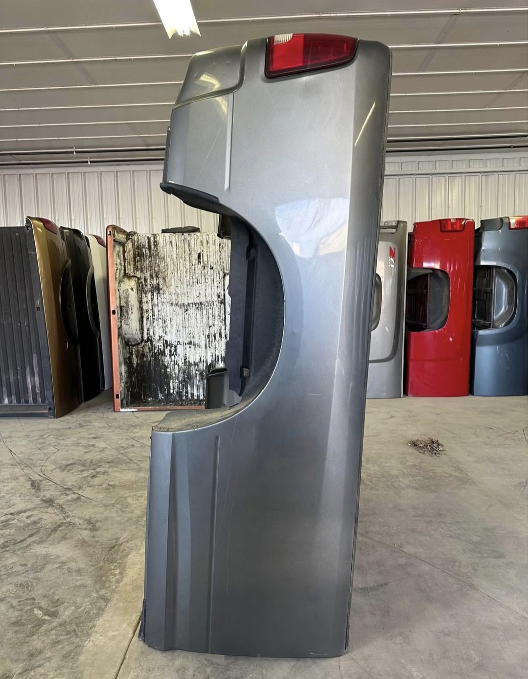 Grey 4th Gen 8ft Dodge Ram Bed - Image 3