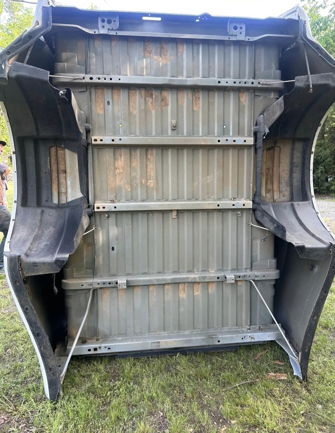 2009-2018 Dodge Ram 8ft Dually Bed white - Image 3