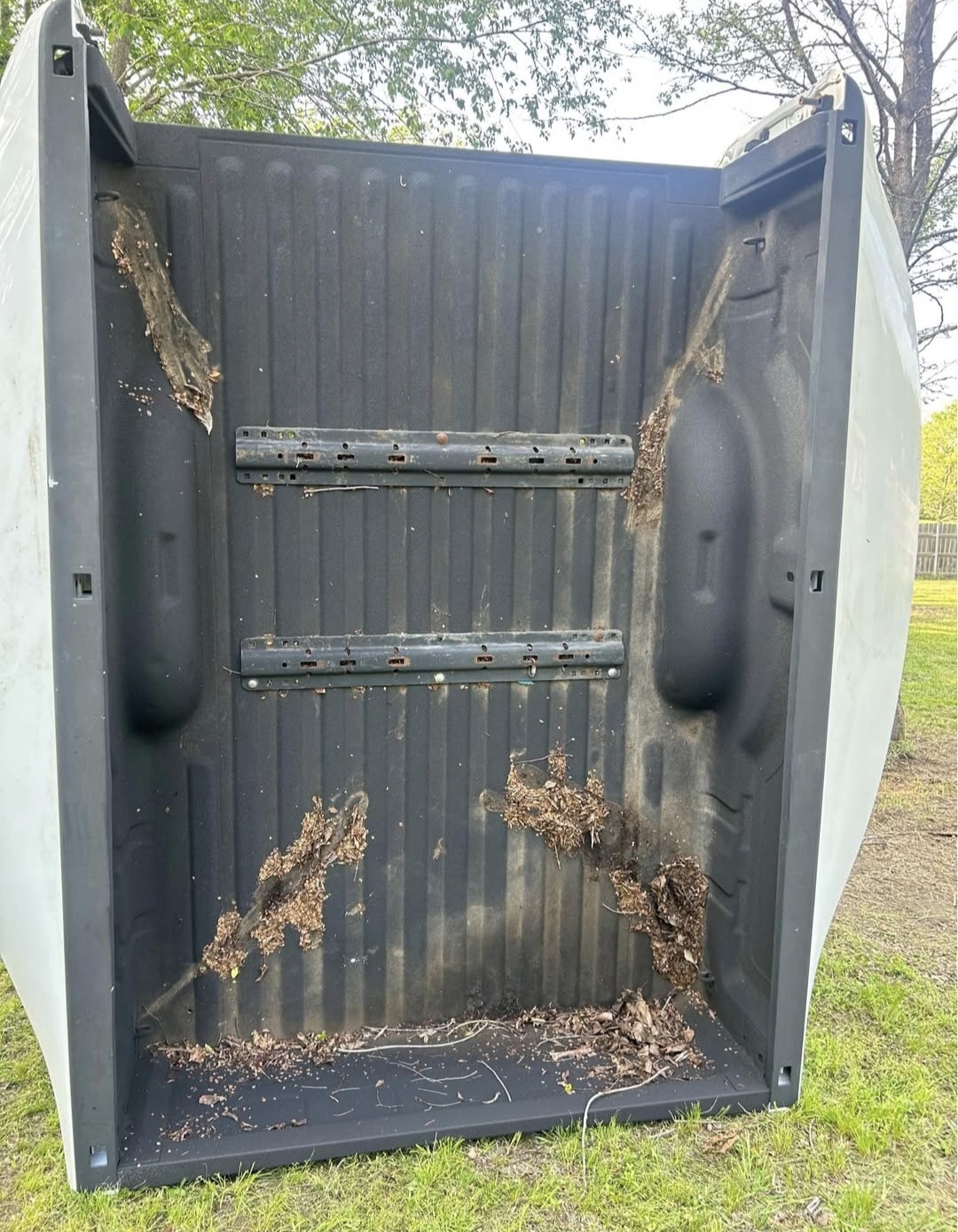 2009-2018 Dodge Ram 8ft Dually Bed white - Image 5